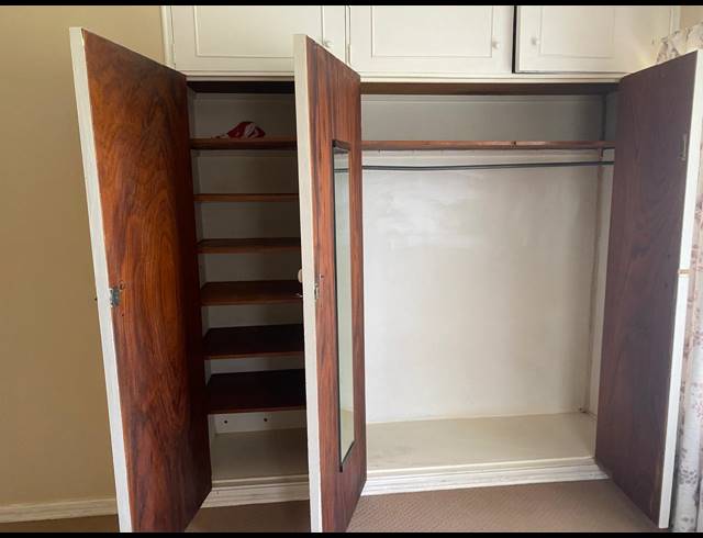 3 BEDROOM HOUSE TO LET IN CLARENDON